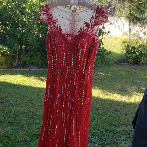 ruby red evening dresses